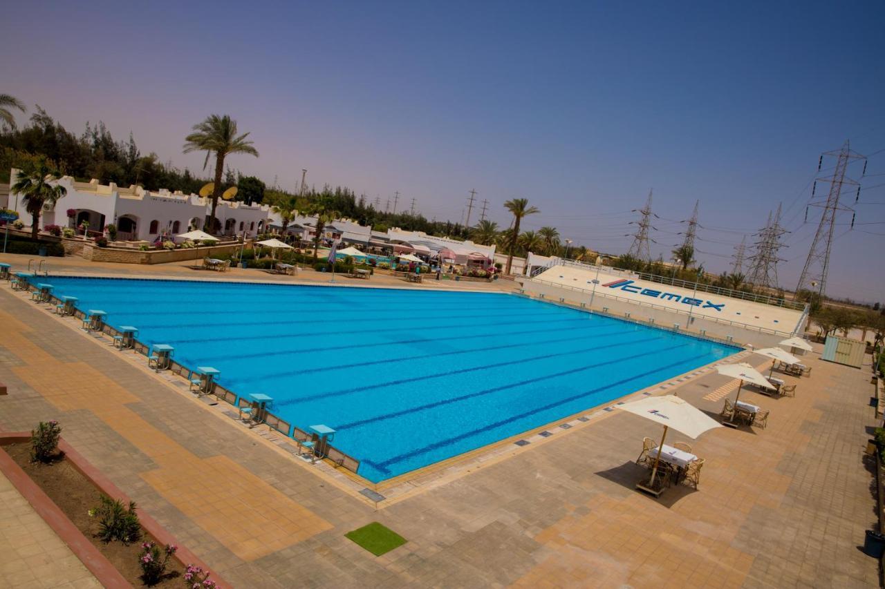 Assiut Cement Hotel Exteriör bild