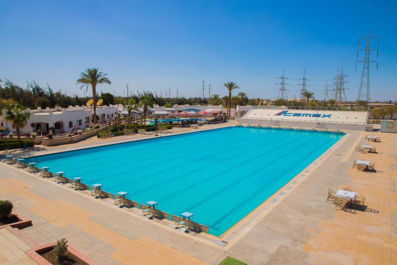 Assiut Cement Hotel Exteriör bild